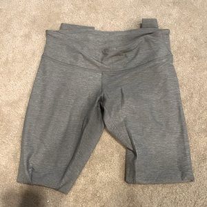 grey lululemon low waisted align leggings